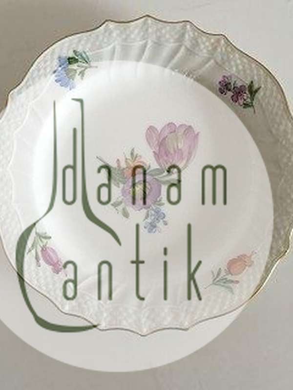 Royal Copenhagen Let Saksisk Blomst Sidetallerken No 1625