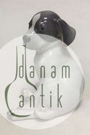 皇家哥本哈根的尖头小狗塑像&