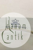 Unika Royal Copenhagen ottekantet fad af porcelæn, dekoreret i underglasur blå med fugle i neg