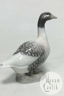 Royal Copenhagen figurine of Goose No 1088