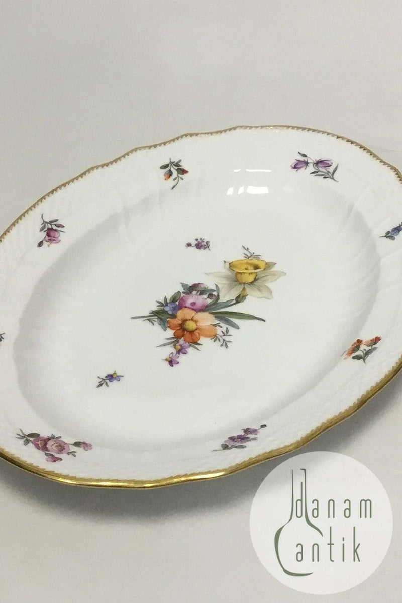 Royal Copenhagen Fuld Saksisk Blomst Ovalt fad No 1555