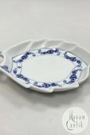 Royal Copenhagen Rosebud Leaf-shaped Bowl No 8002