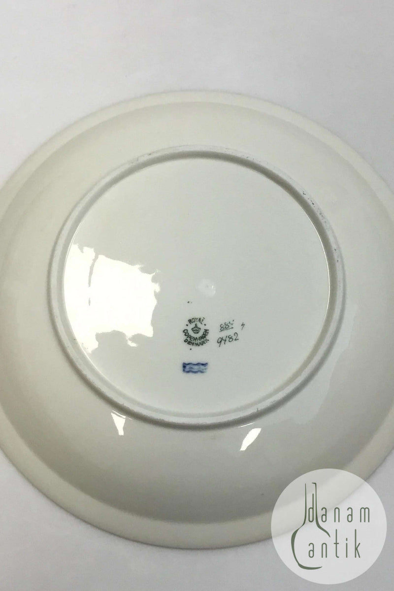 Royal Copenhagen Hjertegræs Rund skål No 884/9482