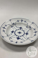 Royal Copenhagen Musselmalet Riflet Hotel Dyb Tallerken No. 2245