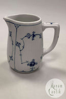 Royal Copenhagen Musselmalet Riflet Hotel Krug Nr. 2225