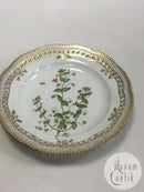 Royal Copenhagen Flora Danica Teller mit durchbrochenem Rand Nr. 20/3553