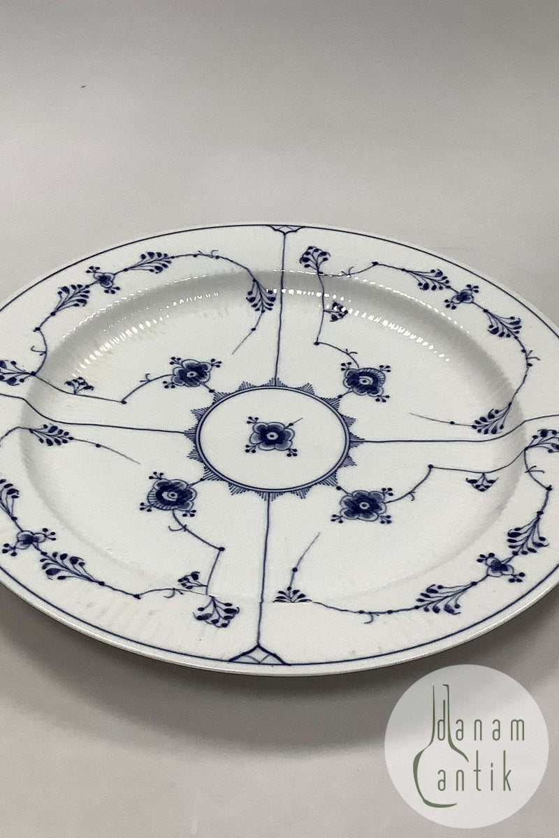 Royal Copenhagen Musselmalet Riflet Rundt Fad No 108