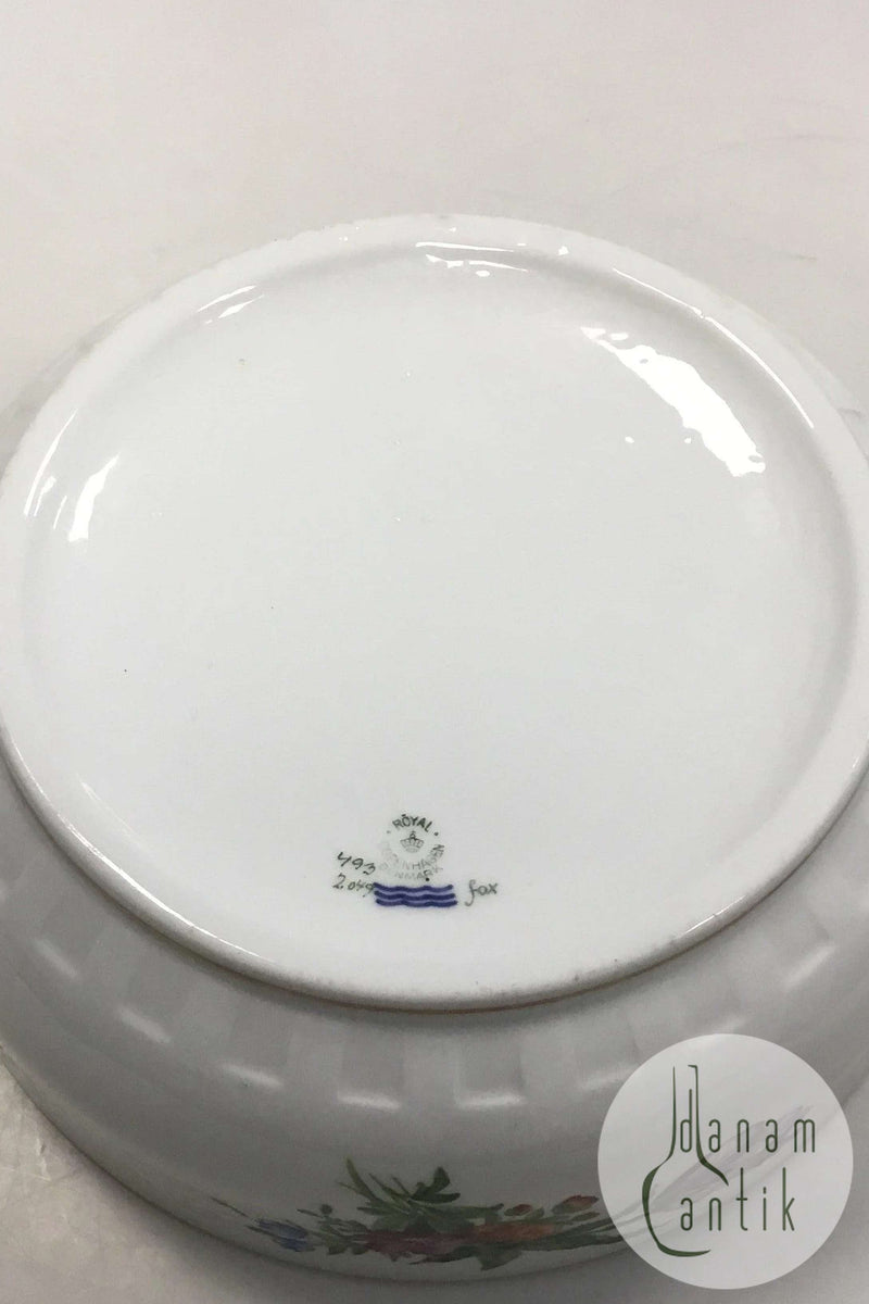 Royal Copenhagen Saxon Flower Light Bee Cell Large Bowl No 493/2049