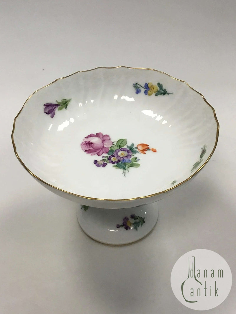 Royal Copenhagen Saxon Flower Light Cake Bowl on High Foot No 1528
