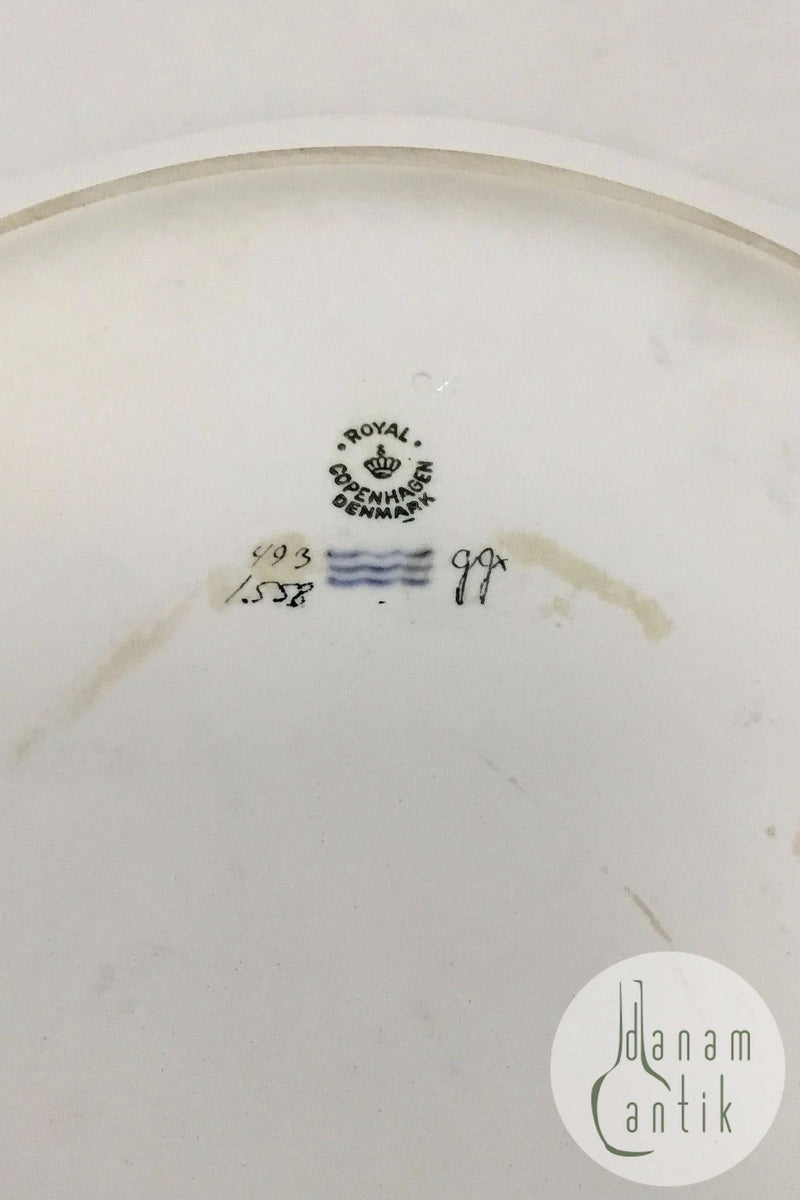 Royal Copenhagen Saxon Flower Light, Large Oval Dish No. 1558