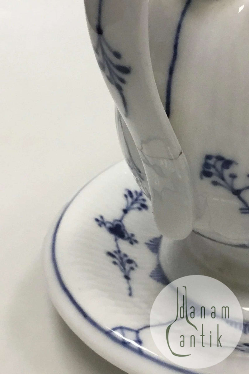 Royal Copenhagen Musselmalet Riflet Saucekande med Underskål No 200