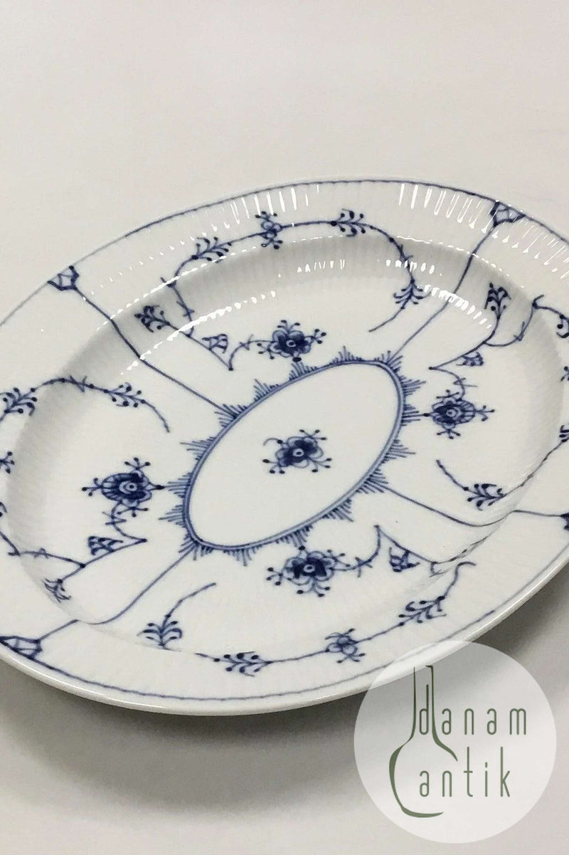 ロイヤルコペンハーゲン ブルーフルーテッドオーバルディッシュ No 97