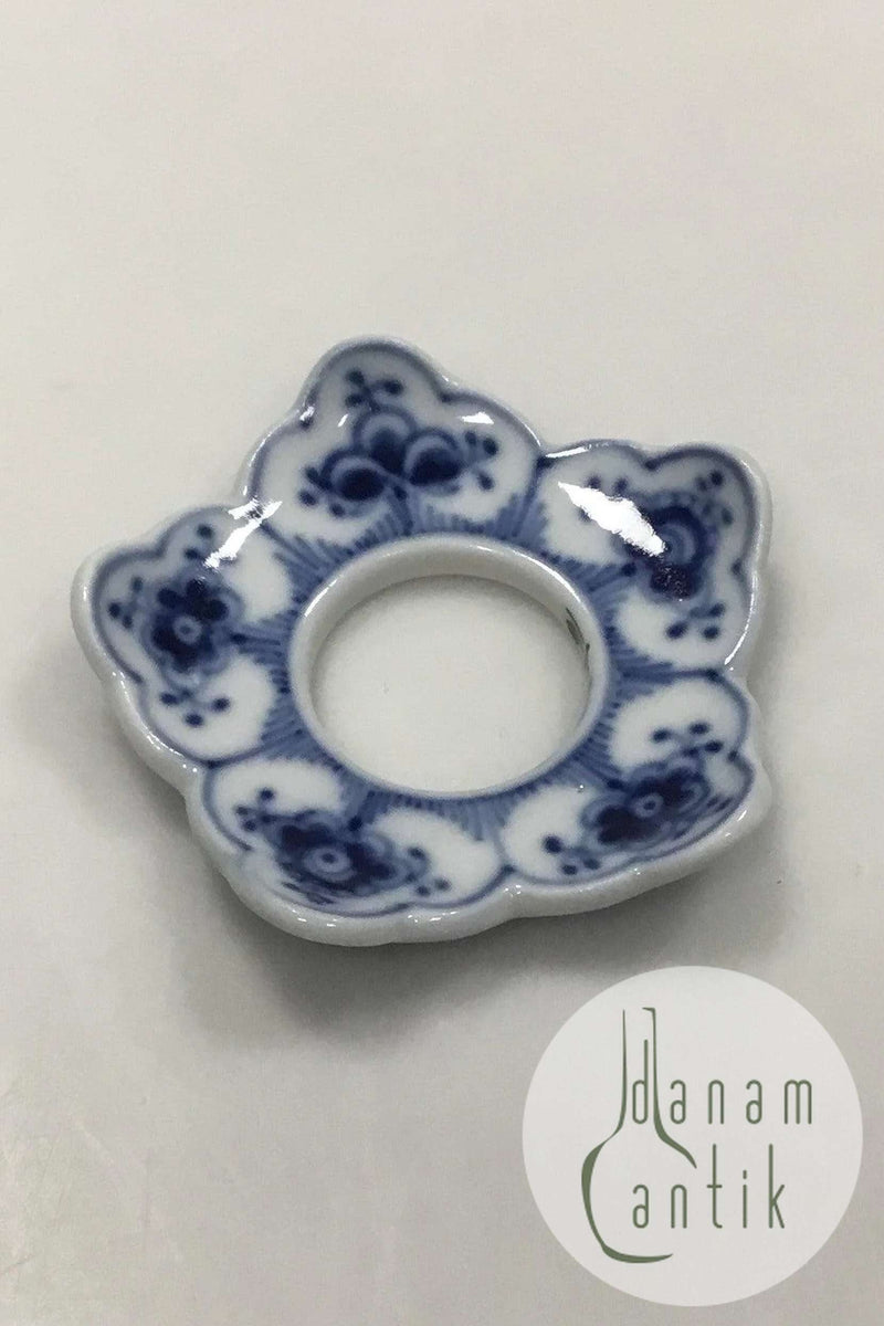 Royal Copenhagen Musselmalet Riflet Lysmanchet No. 16