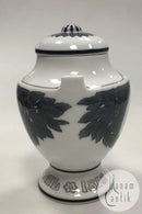 Royal Copenhagen Vase mit Deckel 8. April 1818-1918 Nr. 156