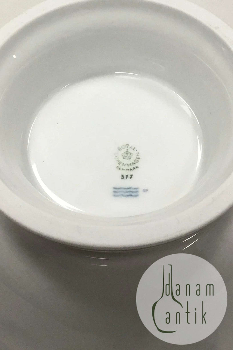 Royal Copenhagen Fairytale Grå Skål på fod No 577