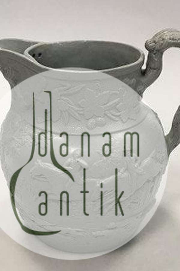 Krug aus Paris, Jacob Petit Kande til vand med jagtscene No 130