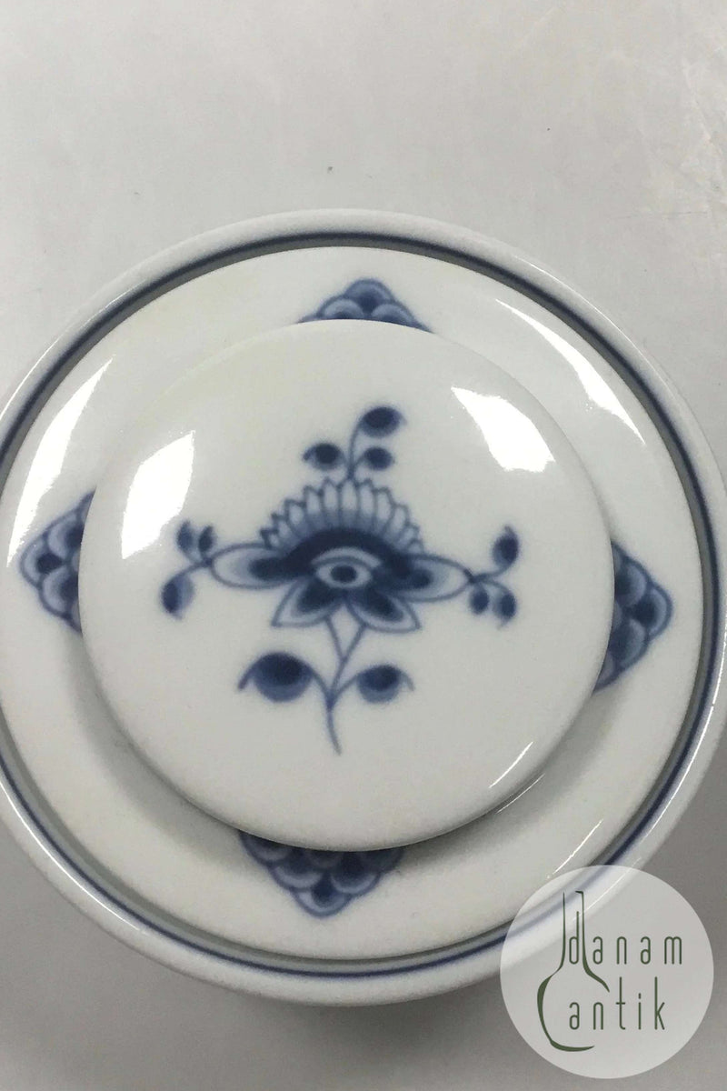 Royal Copenhagen Musselmalet Riflet Lågkrukke / Bonbonniere No 5024