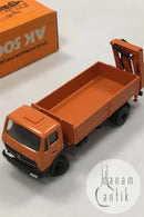 奔驰起重车的阿特拉斯模型