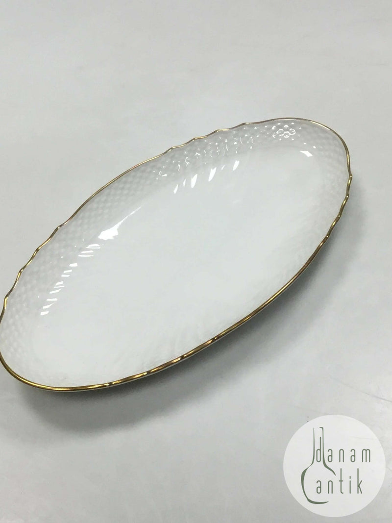 Royal Copenhagen Sirius aflangt fad No 1689