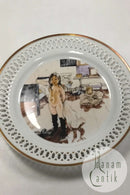 Bing and Grondahl Carl Larsson Plate Mors and the little girls' room No 4504/616