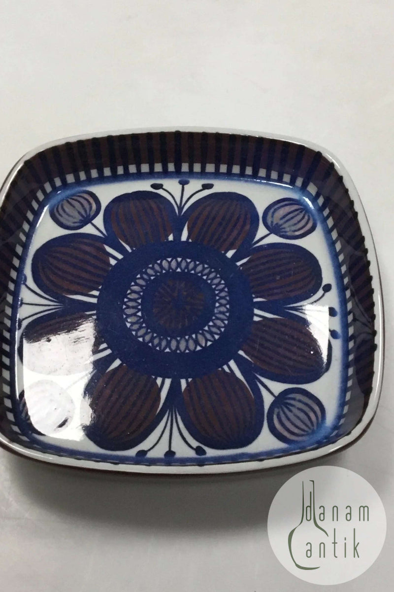 Royal Copenhagen Fajance Bowl with blue decoration No 167/2883
