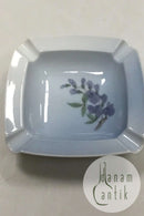 Bing og Grøndahl Askebæger med Blåregn No. 72/627