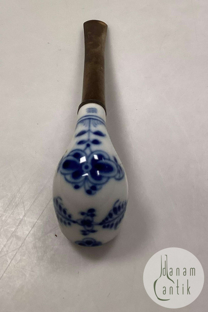 Royal Copenhagen Musselmalet Pibe