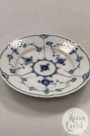 ビング＆グロンダール ブルーペインテッド／ブルーフルーテッドケーキプレート