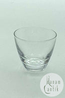 Hvidt "Copenhagen" snapseglas fra Holmegaard Glasværk. Designet af Per Lütken