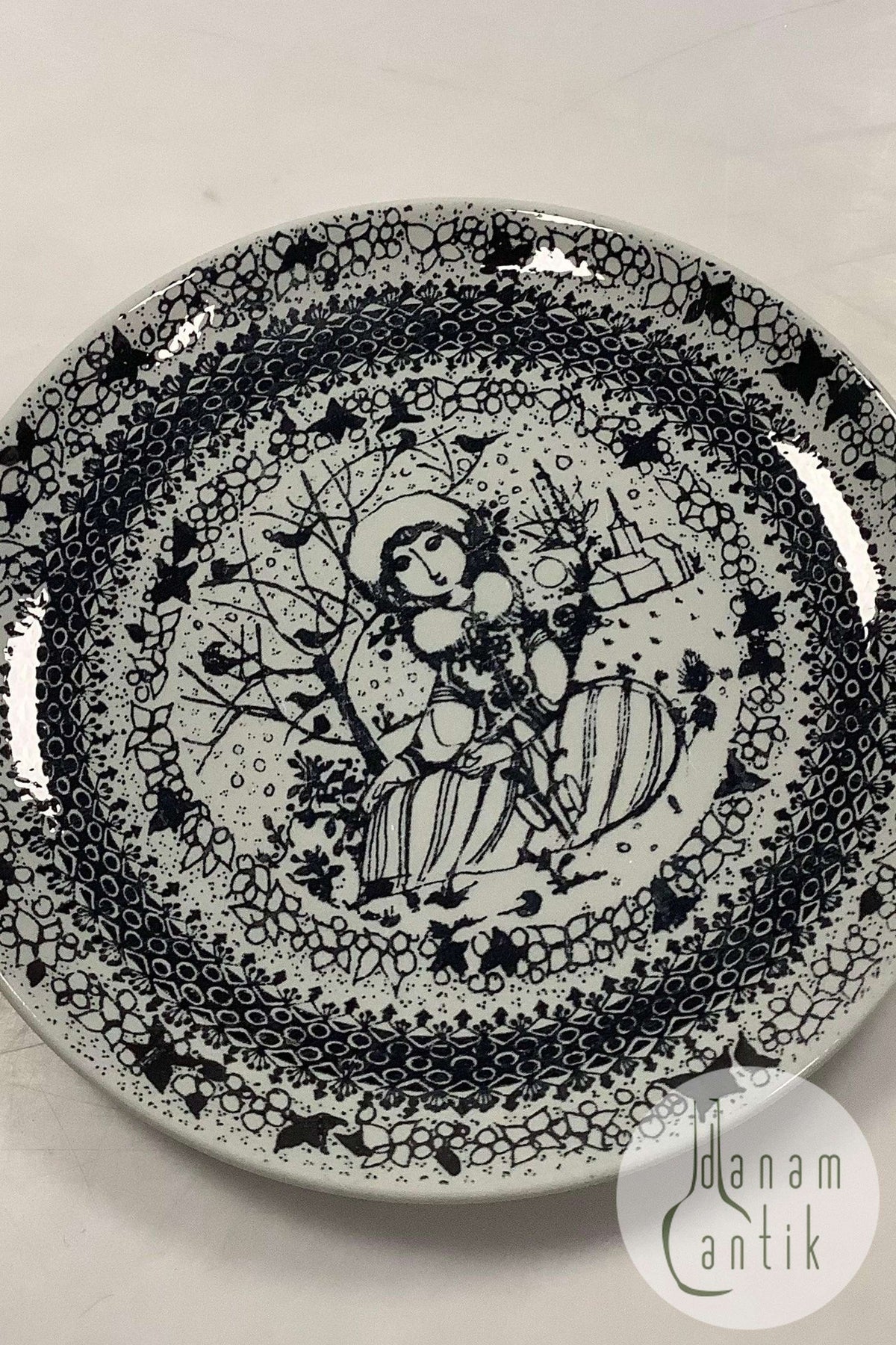 Bjorn Wiinblad Nymolle Ceramics. The 4 seasons - Winter No 3054 - 1286