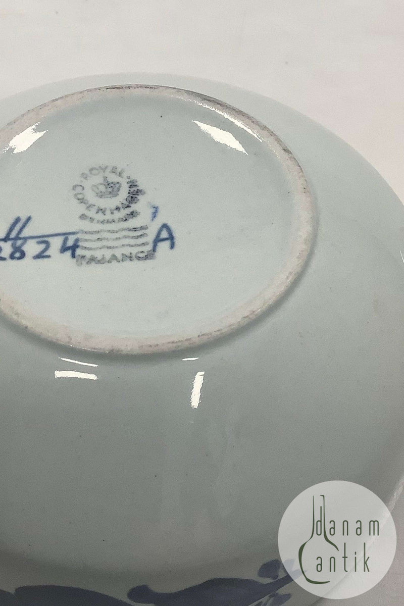 Royal Copenhagen Tranquebar Ny Form Thekop unden underkop No. 2824