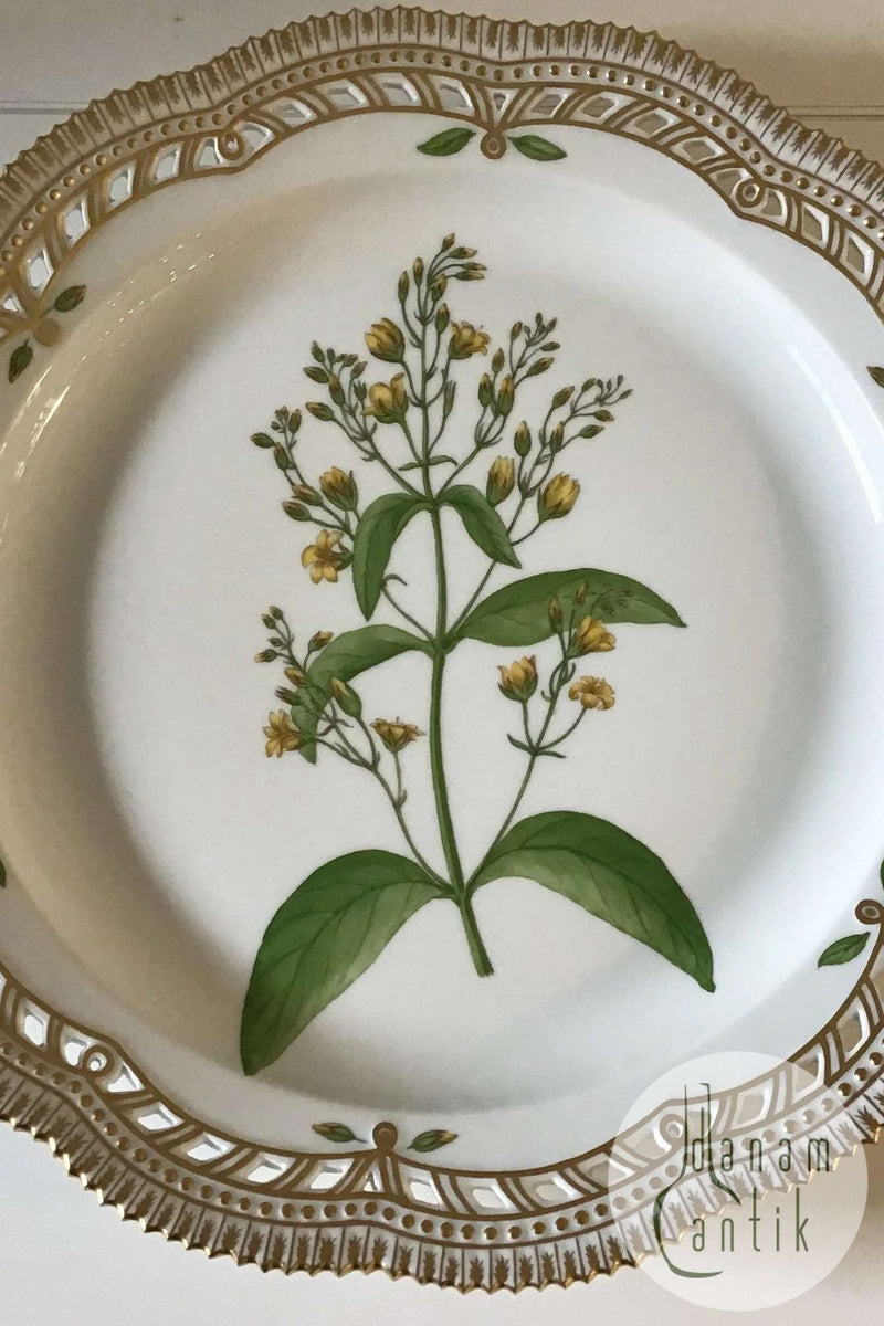 Royal Copenhagen Flora Danica Stor Rundt Gennembrudt Fad No 20/3528