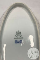 Bing and Grondahl Hartmann オーバル透かし彫りボウル 寸法 22.6cm x 10.5cm 小さな欠けが数ヶ所あります。