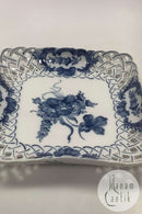 Royal Copenhagen Blå Blomst Svejfet Firkantet Fad med gennembrudt kant No 1523