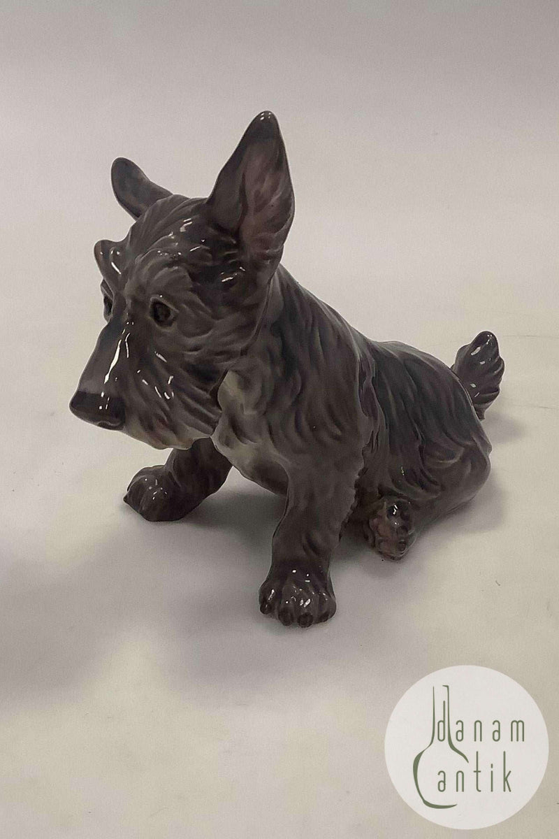 Dahl Jensen Figur af Skotsk Terrier No 1078