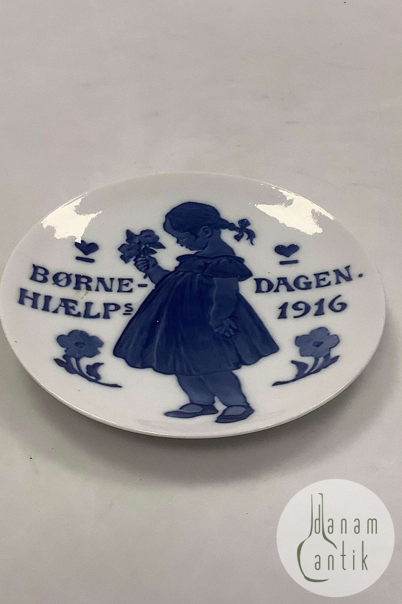 Royal Copenhagen Børnehjælpsdags Platte fra 1916