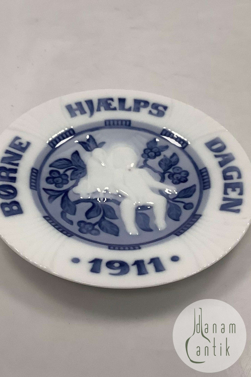 Royal Copenhagen Børnehjælpsdags Platte fra 1911