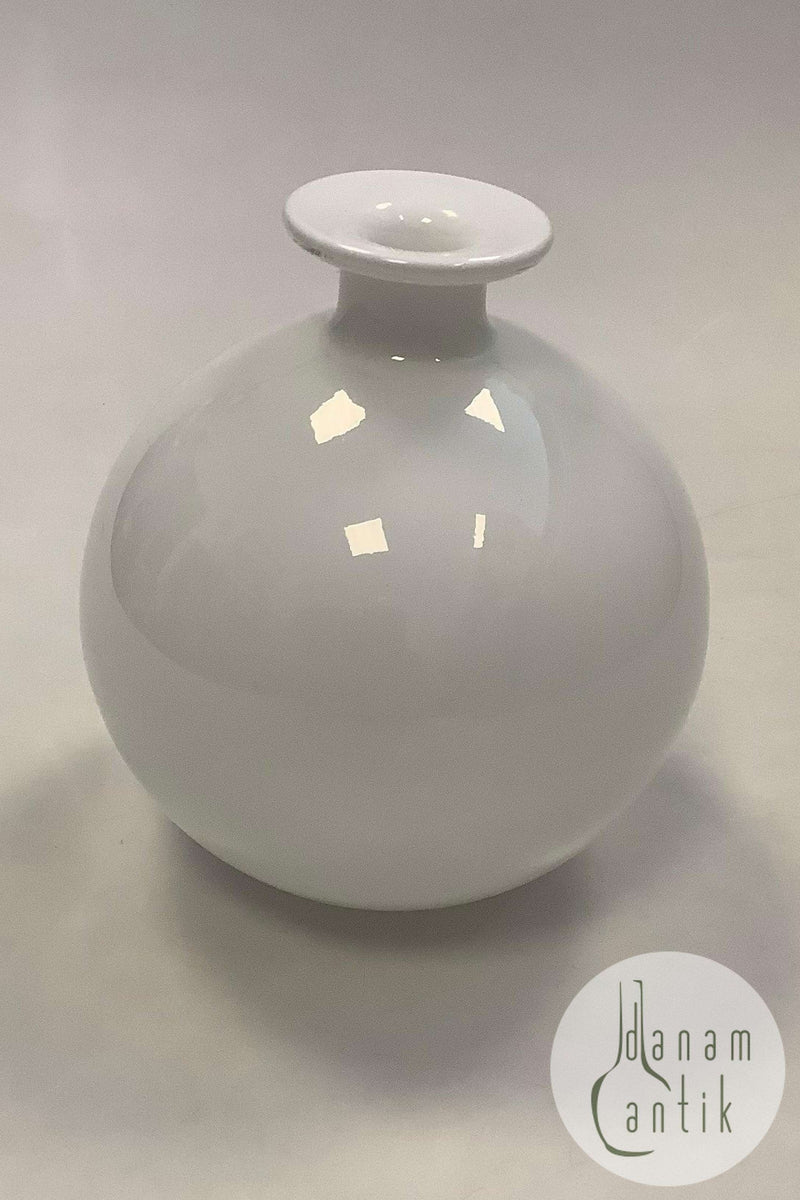 Holmegaard Carnaby Moderne Kuglevase i hvid