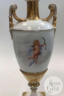Royal Copenhagen Empire-Vase mit Putten aus den Jahren 1870-1890