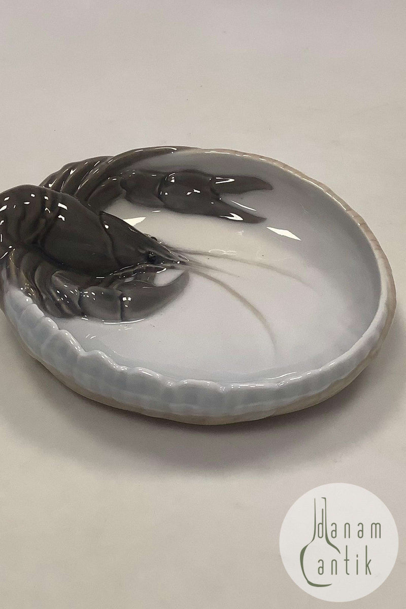 Royal Copenhagen Skål med Hummer No 8/14.  stand.