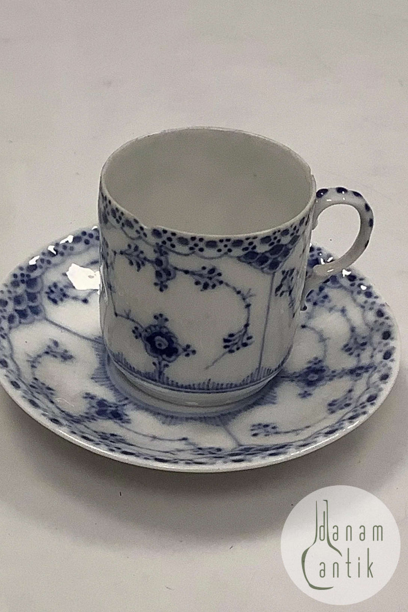 ロイヤル コペンハーゲン ブルーフルーテッド ハーフレース ミニカップ