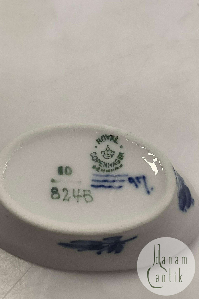 Royal Copenhagen Blå Blomst Flettet Saltkar No 8245