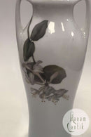Royal Copenhagen Art Nouveau Vase med Blomster  No 330/245
