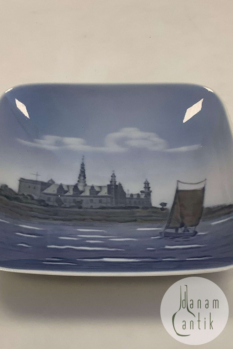 Royal Copenhagen Skål og askebæger No 3358 Kronborg