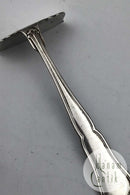 哈绿银丽塔 "推手