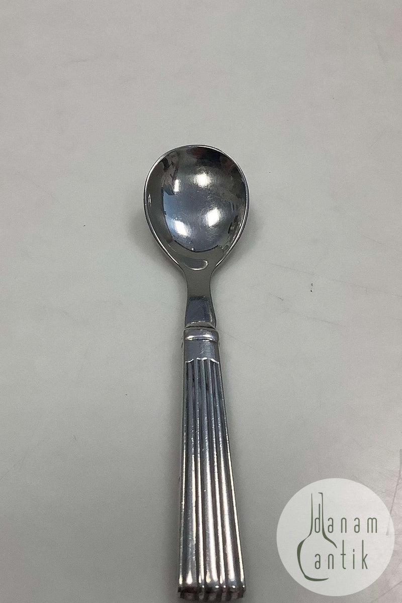 Derby 7 Toxværd Æggeske i sølv / stål