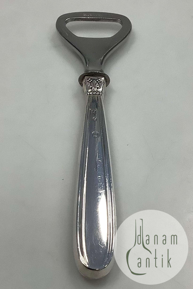 Karina Sølv Oplukker W. & S. Sørensen