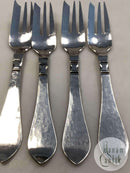 4 把丹麦银蛋糕叉，制作于 1932 年。乔治-詹森古董餐具的复制品