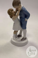 Bing og Grøndahl Figur af Dreng og Pige No 1781