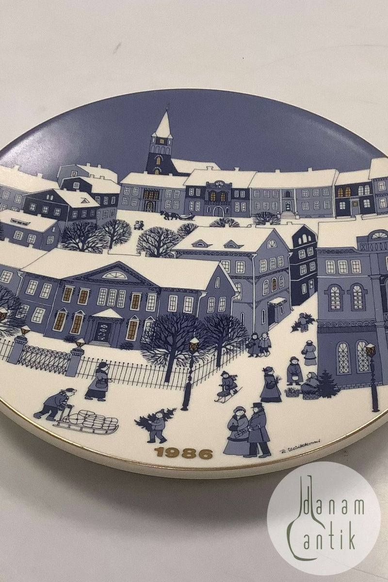 Arabia Finland Christmas plate 1986